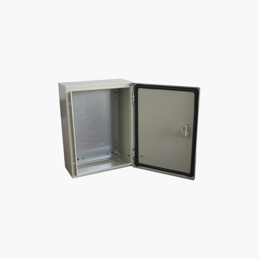 Gabinete de Acero IP66 Uso en Intemperie (300 x 400 x 200 mm) con Placa Trasera Interior de Metal y Compuerta Inferior Atornillable (Incluye Chapa y Llave T).